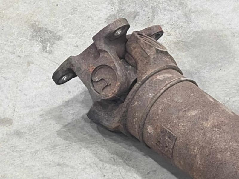 2011 Ford F-150 Rear Drive Shaft