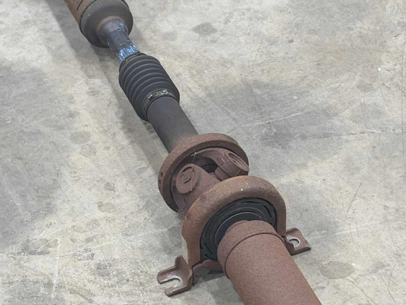 2011 Ford F-150 Rear Drive Shaft