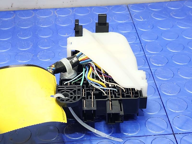 2025 Nissan Versa Cabin Fuse Box