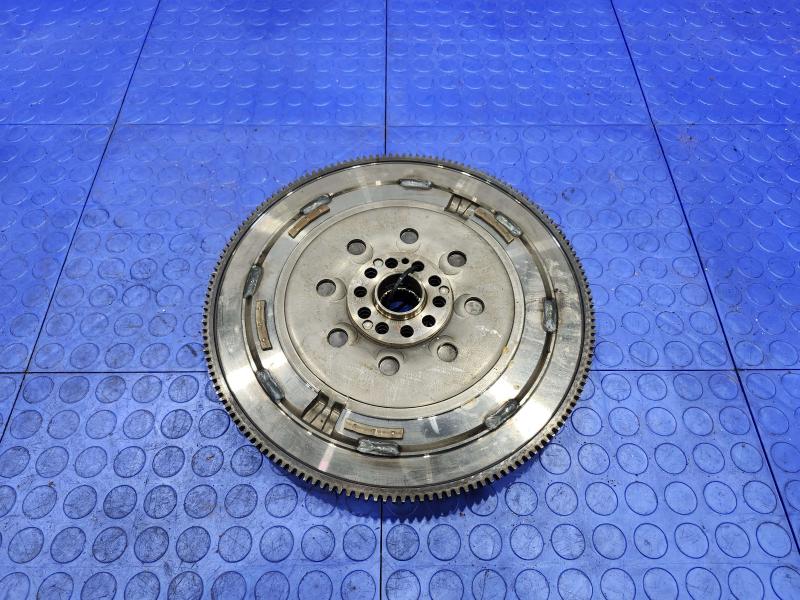 2015 Porsche Panamera Flywheel