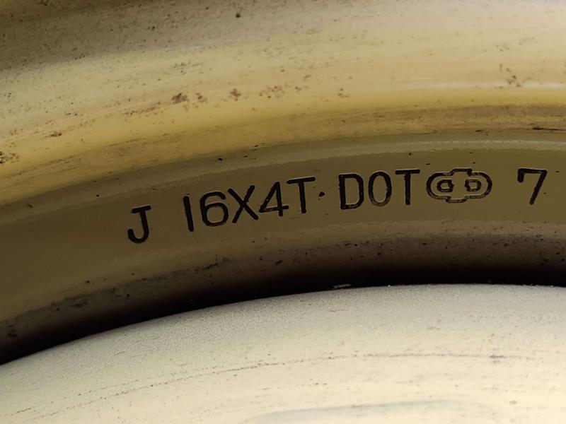 2010 Toyota Prius Wheel