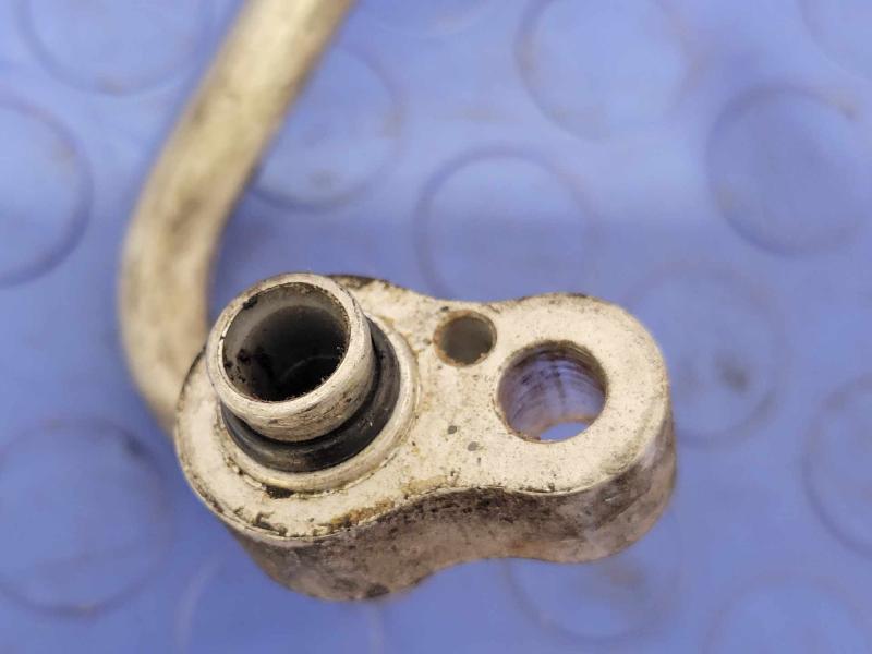 2000-2001 Mitsubishi Eclipse 3.0L AC Discharge Hose Genuine OEM MR460494