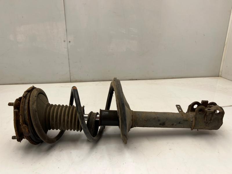 1996 - 2000 Toyota Rav4 Front Strut Assembly LH Driver Side OEM 4852049027