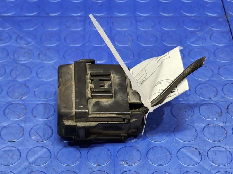 2003 Toyota 4Runner Engine Fuse Box