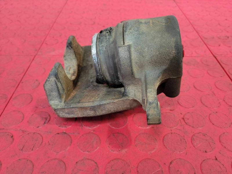 2007 Toyota Tacoma Caliper
