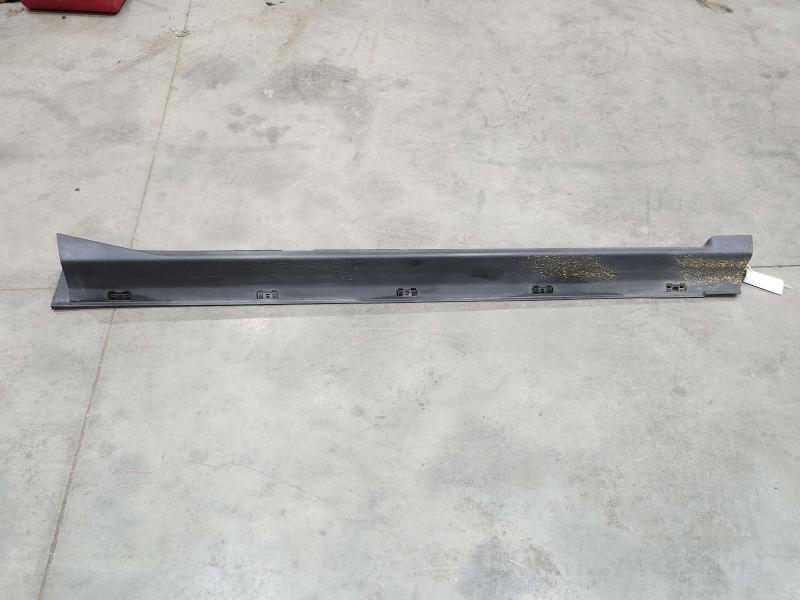 2007 Hummer H3 Rocker Moulding