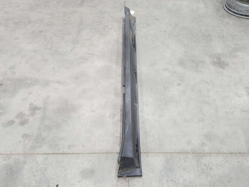 2007 Hummer H3 Rocker Moulding