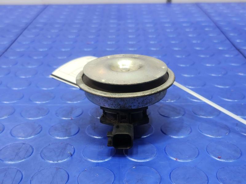 2017-2019 Jaguar XE Alarm Horn Assembly Genuine OEM Part BJ32-13832-BB