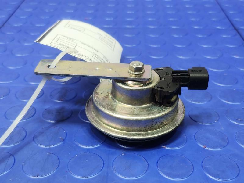 2017-2019 Jaguar XE Alarm Horn Assembly Genuine OEM Part BJ32-13832-BB