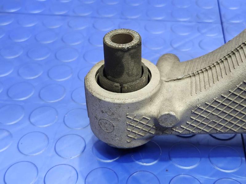 2018 Volvo S90 Lower Control Arm Rr
