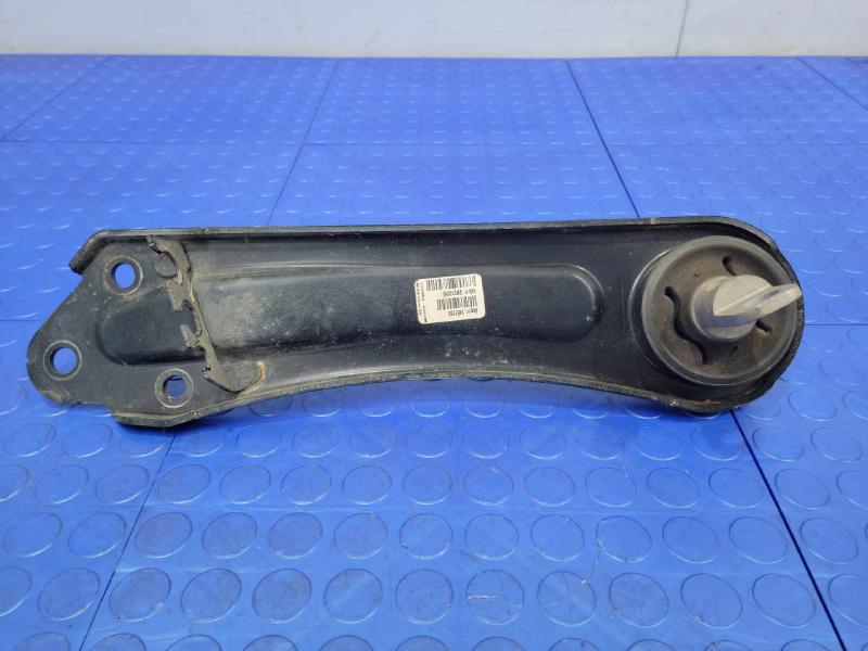 2014 Jeep Cherokee Lower Control Arm Rr