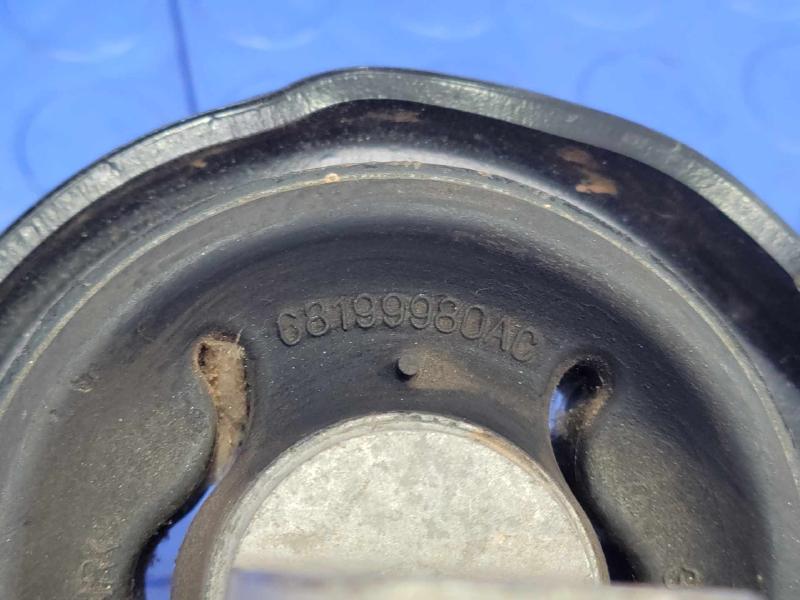 2014 Jeep Cherokee Lower Control Arm Rr