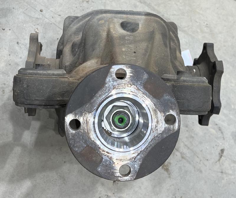 2011 Nissan Armada Carrier/Differential Assembly