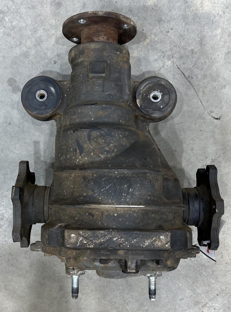2011 Nissan Armada Carrier/Differential Assembly