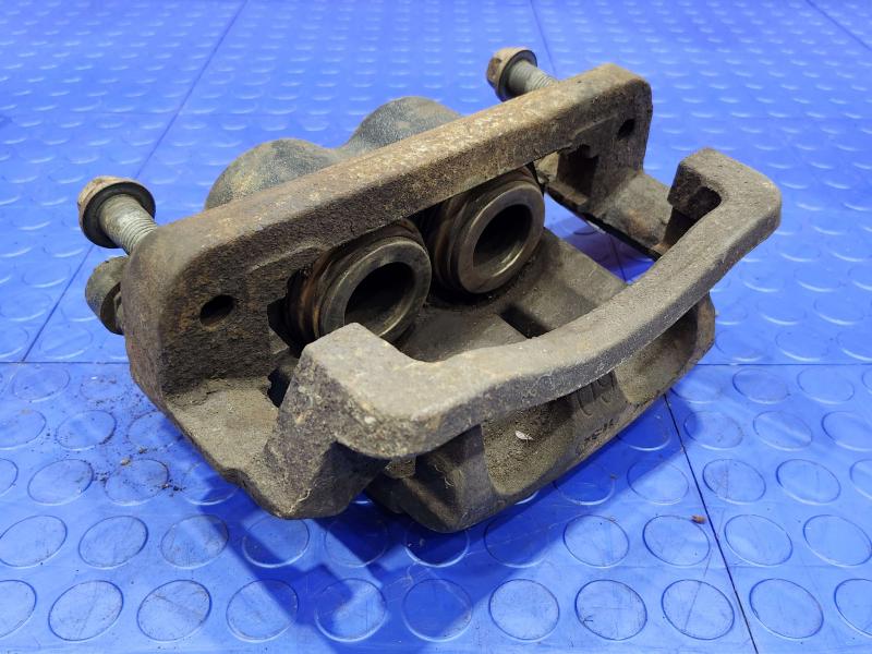 2005 Ford F-350 Super Duty Caliper