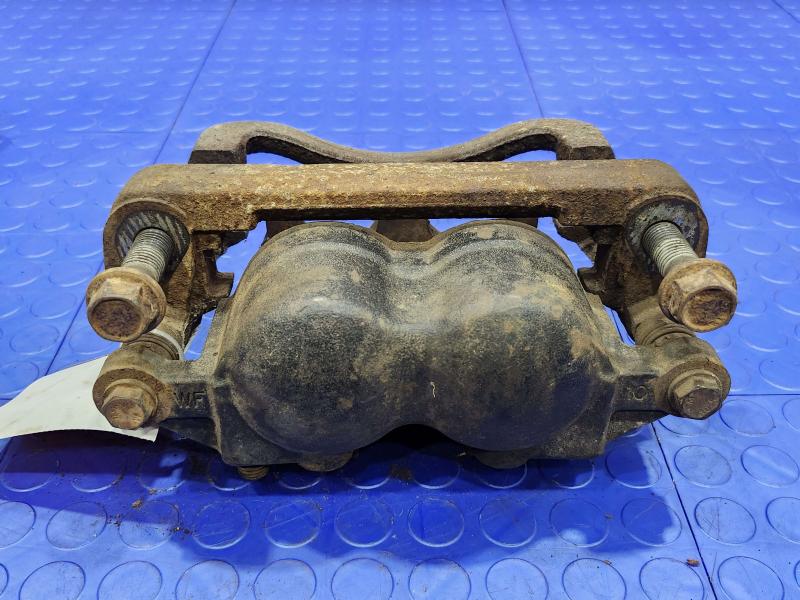 2005 Ford F-350 Super Duty Caliper