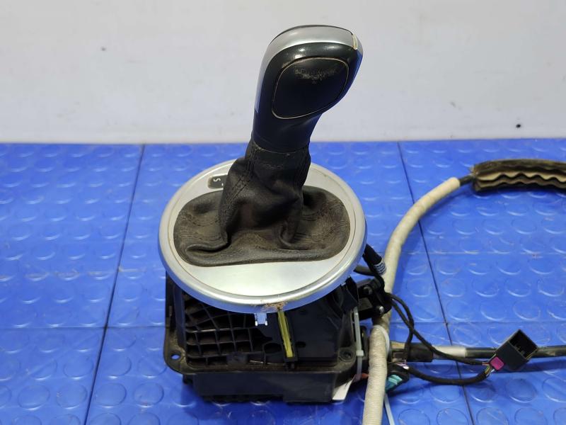 2015 Volkswagen Beetle Floor Shifter