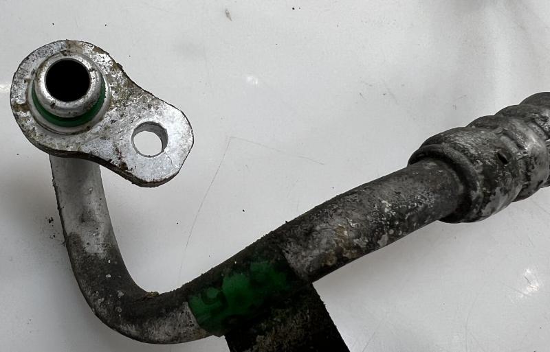2011 2012 Kia Sorento AC Discharge Hose OEM 977621U100