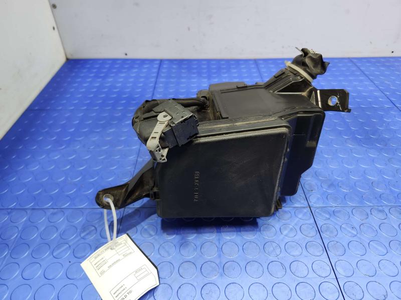 2018 Toyota Highlander Engine Fuse Box