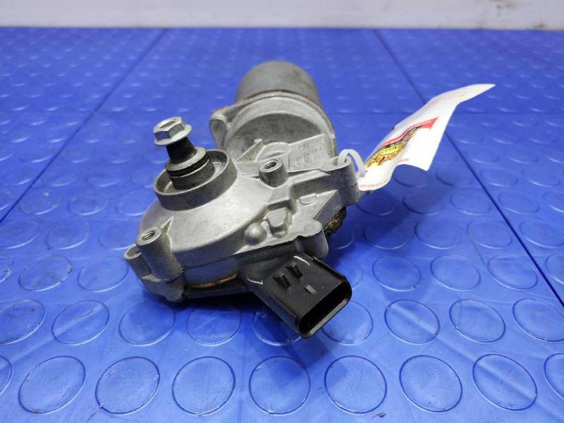 2009 Volkswagen Routan Wiper Motor Front