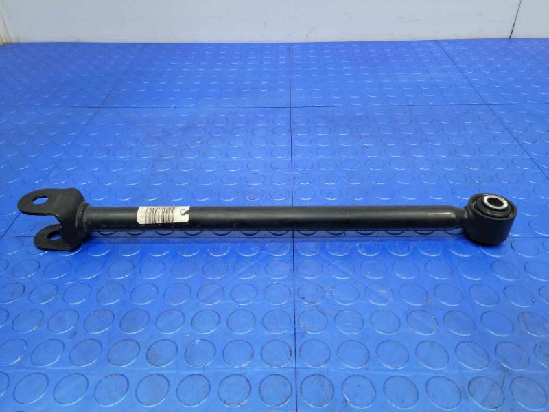 2015 Toyota Camry Lower Control Arm Rr