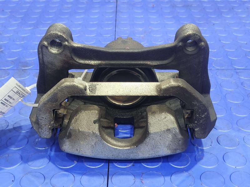 2018 Nissan Maxima Caliper
