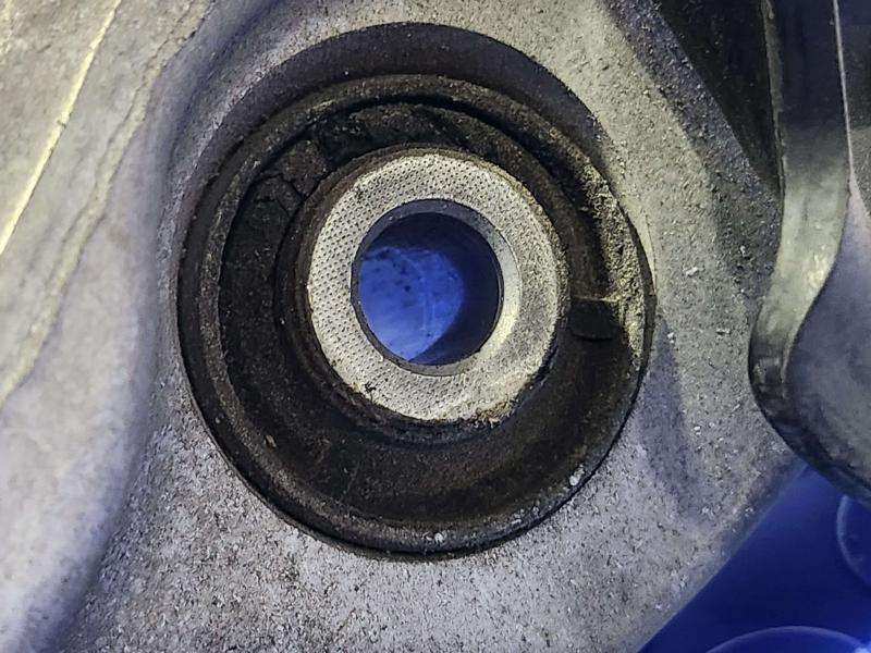 2013 Infiniti FX35 Lower Control Arm Front