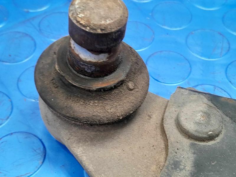 2014 Ford Escape Lower Control Arm Front