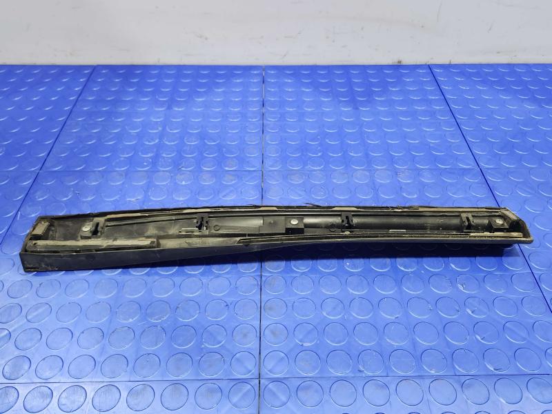 2013 Infiniti FX35 Rear Door Moulding