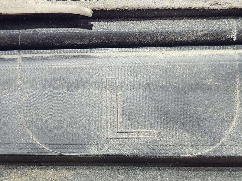 2013 Infiniti FX35 Rear Door Moulding