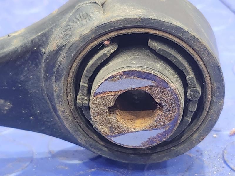 2016 Ford Edge Lower Control Arm Rr