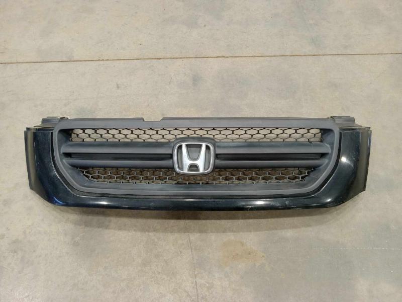 2003 Honda Pilot Grille
