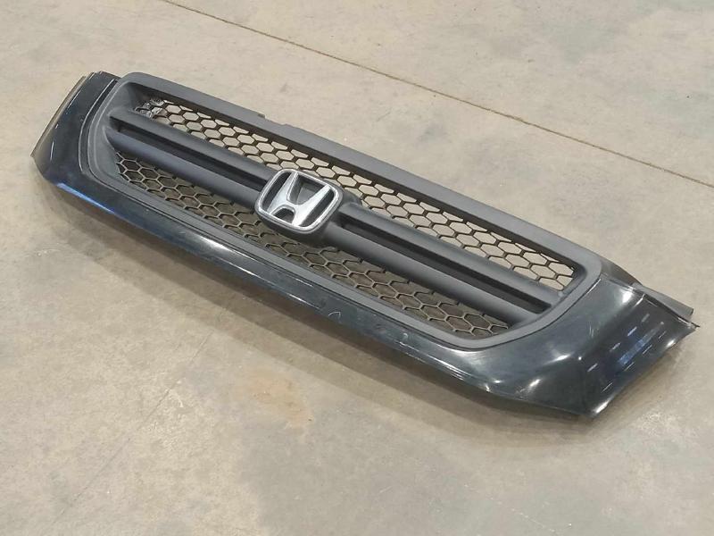 2003 Honda Pilot Grille