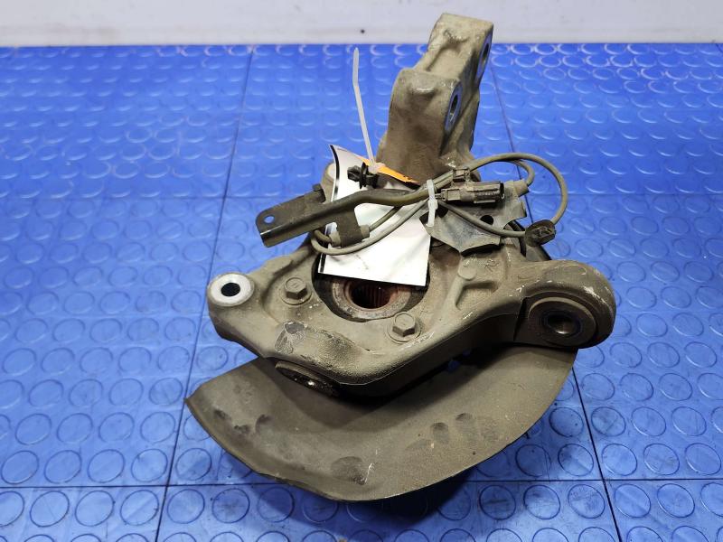2011 Toyota Prius Spindle Knuckle Front