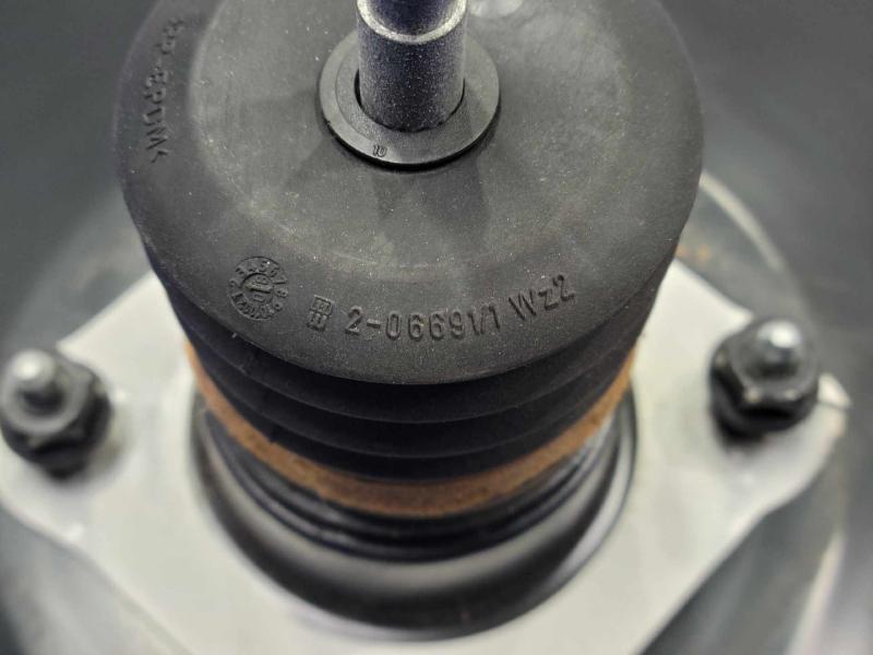 2009-2015 Volkswagen Tiguan Power Brake Booster Genuine OEM 3C1614105AL