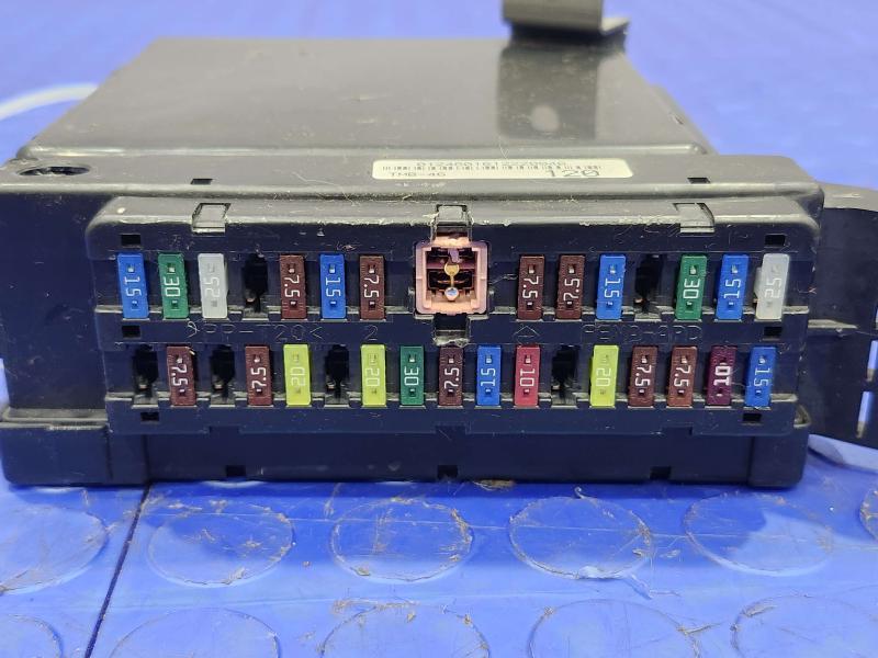 2007 Toyota Tundra Cabin Fuse Box