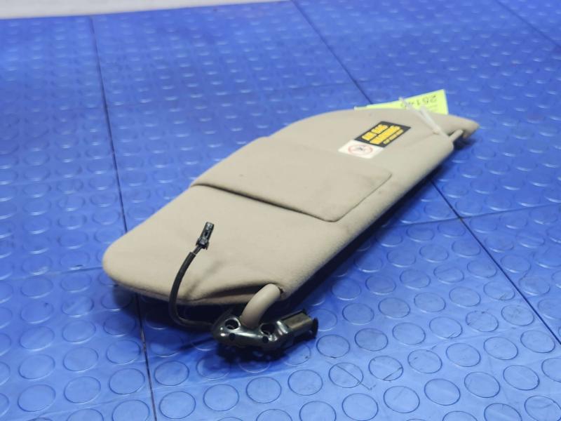 2003 Lincoln Town Car Sun Visor