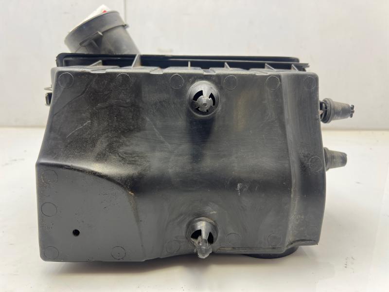 2003 - 2005 Lincoln Aviator Air Cleaner Box Assembly OEM 2C5Z9600AB