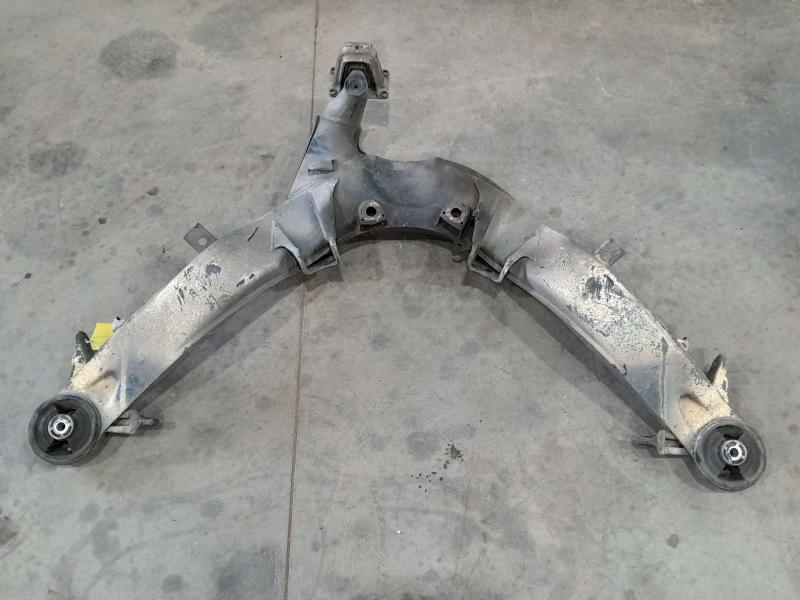1986 - 1991 Mercedes Benz W126 420 SEL Rear Crossmember Subframe OEM 1263503008
