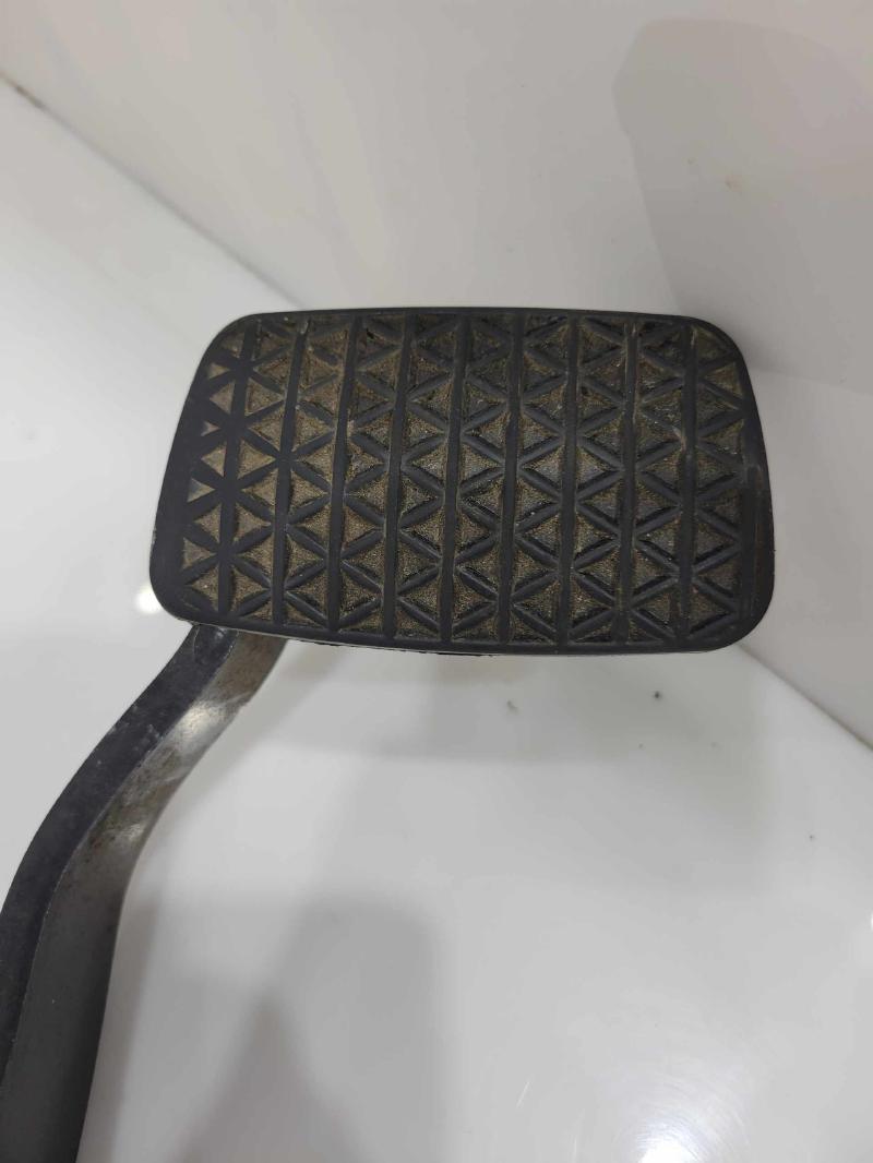 2012 Buick Verano Brake Pedal