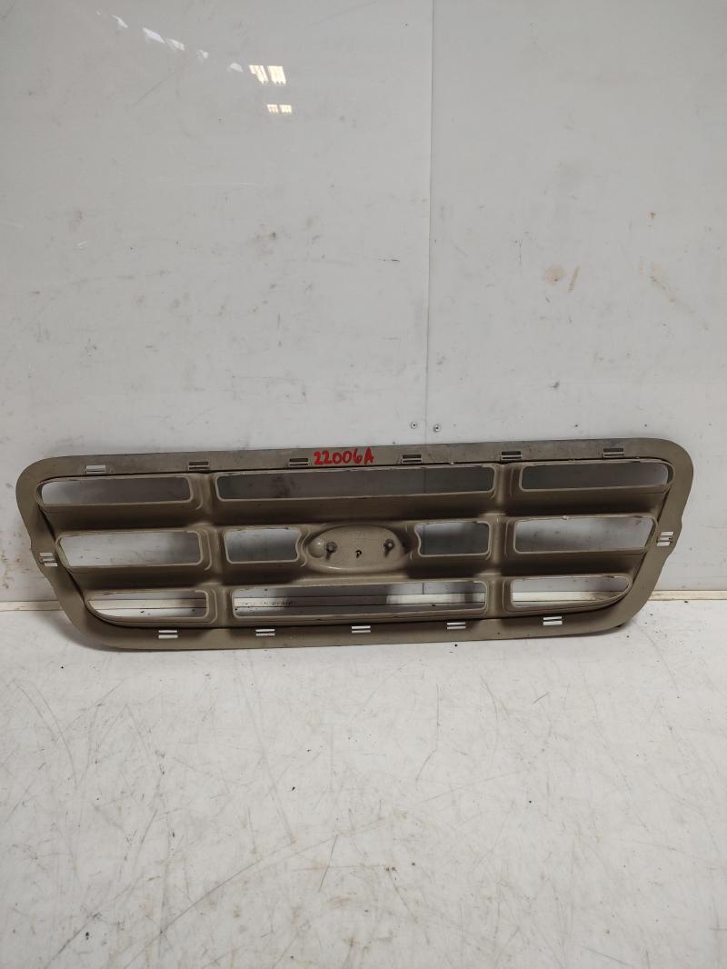 2001 - 2003 Ford Ranger Grille w/ Emblem Argent Bars OEM 3L5Z8200AA