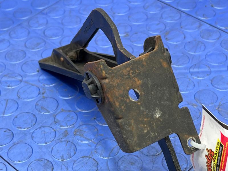 2002-2005 Jeep Liberty Accelerator Pedal Assembly Genuine OEM Part 53013527AA