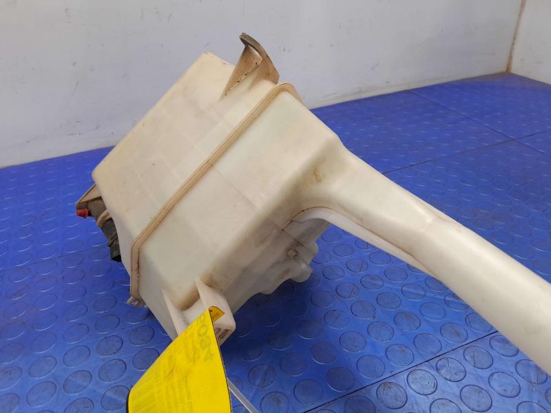 2015 Hyundai Tucson Washer Bottle
