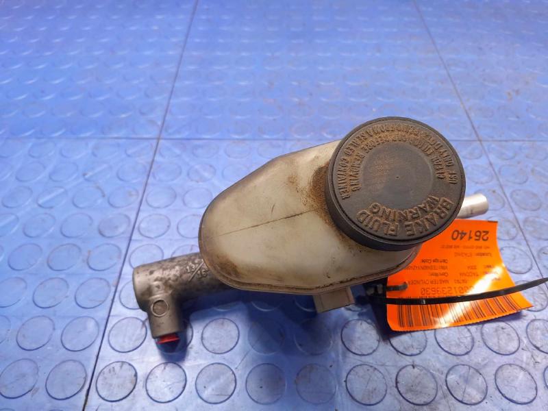 2001-2004 Toyota Tacoma Brake Master Cylinder Assembly Genuine OEM 4720104060