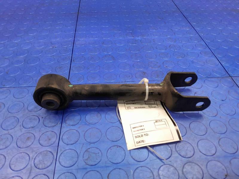 2021 Tesla Model 3 Lower Control Arm Rr