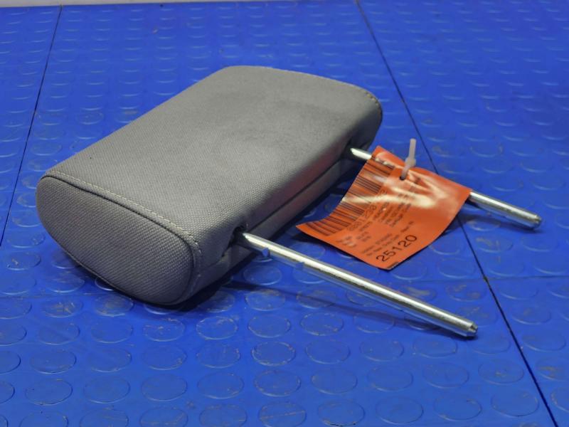 2016 Chevrolet Silverado 1500 Headrest