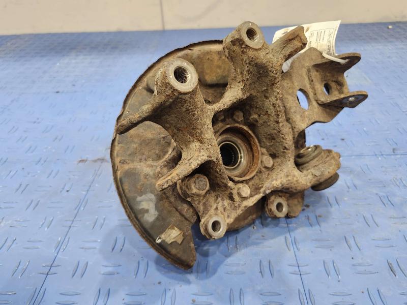 2007 Toyota RAV4 Rear Knuckle/Stub Axle