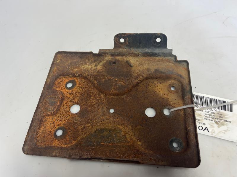 2000 Chevrolet Silverado 1500 Battery Tray