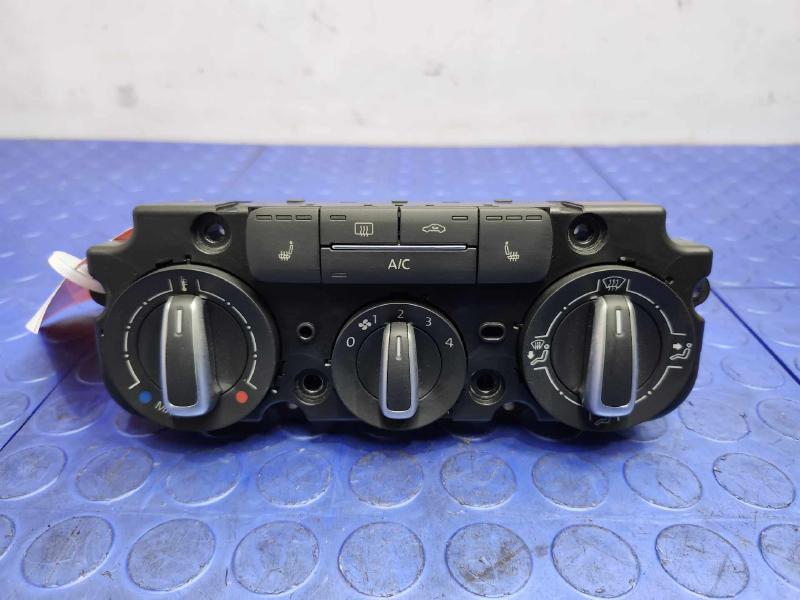 2013 Volkswagen Beetle Heater A/C Control