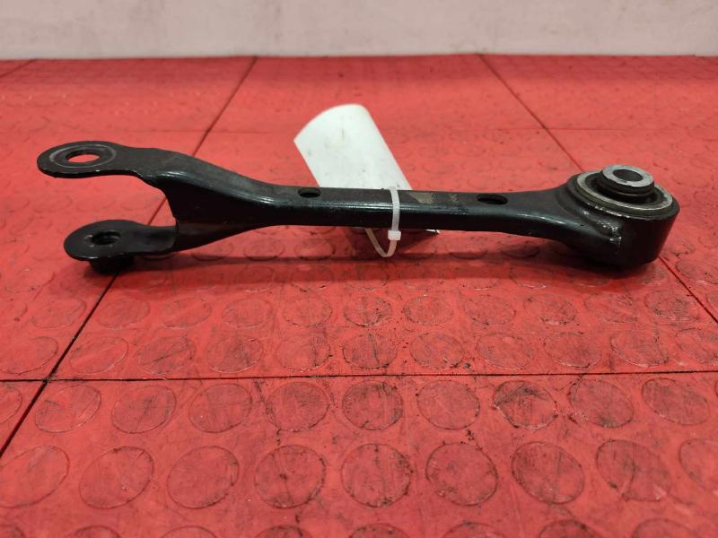 2016 Ford Mustang Lower Control Arm Rr